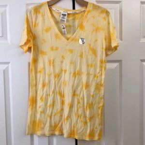Yellow tie dye pink t v neck